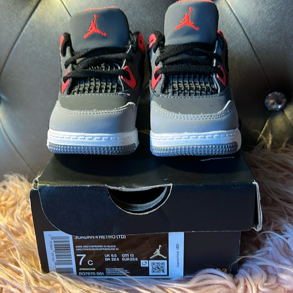 Jordan 4 retro (TD)